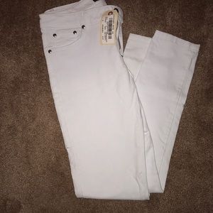 Garnet Hill, white, never worn, jeans.